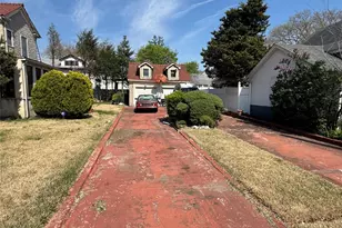 194-04 110th Rd, Saint Albans, NY 11412 - Photo 8