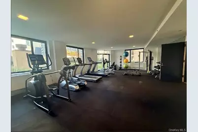 25-21 43rd Avenue, Long Island City, NY 11101 - Photo 8