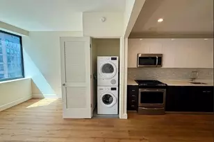 25-21 43rd Ave, Long Island City, NY 11101 - Photo 2