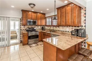 98-02 161st Ave, Howard Beach, NY 11414 - Photo 12