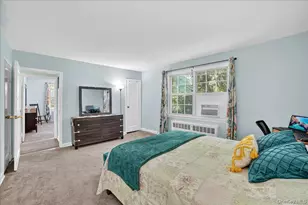 29 Fieldstone Dr, Hartsdale, NY 10530 - Photo 2