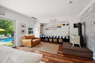 409 Old Canoe Place Rd, Southampton, NY 11968 - Photo 10