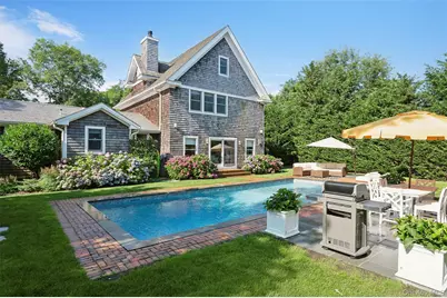 409 Old Canoe Place Road, Southampton, NY 11968 - Photo 2