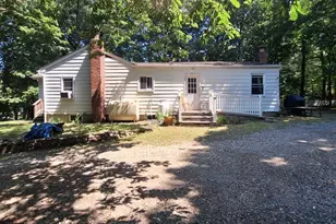 40 Christian Ave, Setauket, NY 11733 - Photo 16