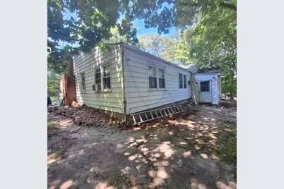 40 Christian Avenue, Setauket, NY 11733 - Photo 14