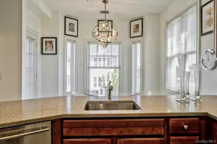 323 Roosevelt Way, Westbury, NY 11590 - Photo 12