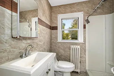 232 Chatterton Parkway, White Plains, NY 10606 - Photo 12