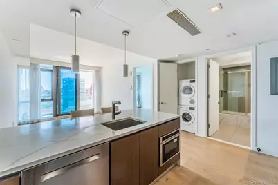 33-66 Farrington St #11 G, Flushing, NY 11354 - Photo 10