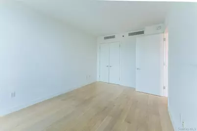 33-66 Farrington St #11 G, Flushing, NY 11354 - Photo 14