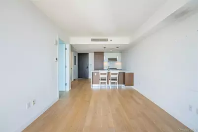 33-66 Farrington St #11 G, Flushing, NY 11354 - Photo 8