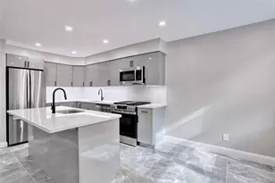 215 Kearsing Pkwy, Monsey, NY 10952 - Photo 4