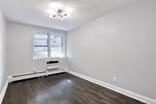 215 Kearsing Pkwy, Monsey, NY 10952 - Photo 20