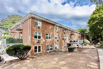 215 Kearsing Parkway, Monsey, NY 10952 - Photo 22