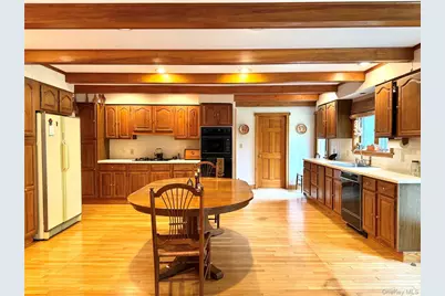 211 Meadow Brook Lane, Greenville, NY 12083 - Photo 10