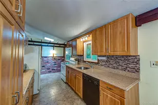 4 Captain Richards Ln, Northport, NY 11768 - Photo 8