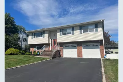 206 Howard Avenue, Orangeburg, NY 10962 - Photo 2