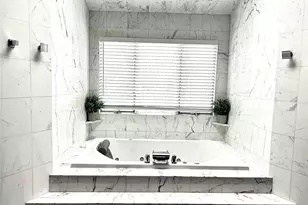 30 Lone Oak Path, Smithtown, NY 11787 - Photo 18