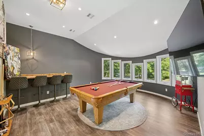 30 Lone Oak Path, Smithtown, NY 11787 - Photo 20