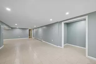 30 Lone Oak Path, Smithtown, NY 11787 - Photo 34