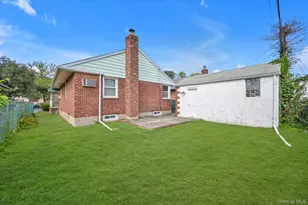 82-11 232nd St, Bellerose, NY 11427 - Photo 22