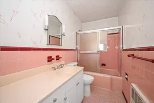 82-11 232nd St, Bellerose, NY 11427 - Photo 16