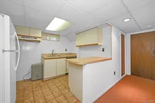 82-11 232nd St, Bellerose, NY 11427 - Photo 18