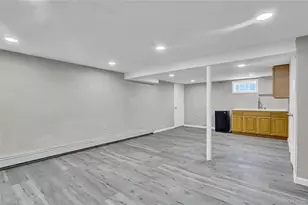 260 Cedar Ct, Copiague, NY 11726 - Photo 18