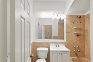 59-58 69th Pl, Maspeth, NY 11378 - Photo 18