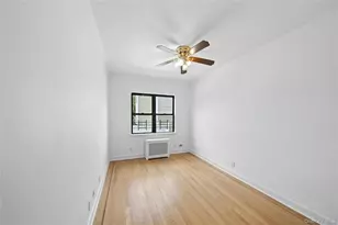 59-58 69th Pl, Maspeth, NY 11378 - Photo 6