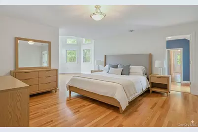 4 Skunk Hollow Road, Huntington, NY 11743 - Photo 14