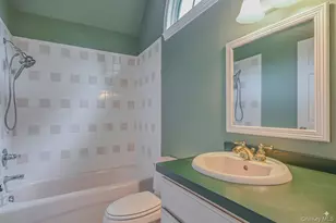 4 Skunk Hollow Rd, Huntington, NY 11743 - Photo 28