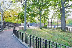 140-24 31st Dr, Flushing, NY 11354 - Photo 14