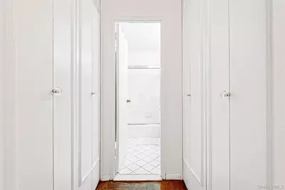 110-11 Queens Boulevard #3L, Forest Hills, NY 11375 - Photo 18