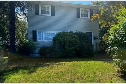 109 Cherry Drive W, Plainview, NY 11803 - Photo 6