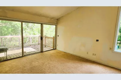 402 Hortontown Road, Hopewell Junction, NY 12533 - Photo 20