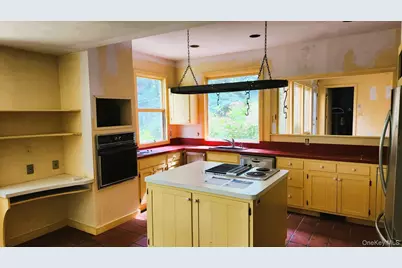 402 Hortontown Road, Hopewell Junction, NY 12533 - Photo 14