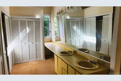 402 Hortontown Road, Hopewell Junction, NY 12533 - Photo 22