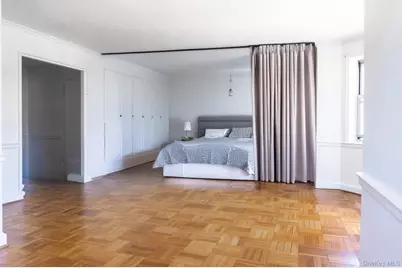 7 Chateaux Circle #7E, Scarsdale, NY 10583 - Photo 16