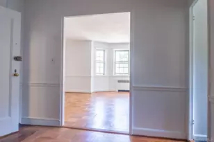 7 Chateaux Cir, Scarsdale, NY 10583 - Photo 4