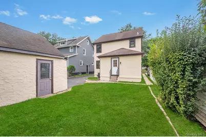 103 Calla Avenue, Floral Park, NY 11001 - Photo 42