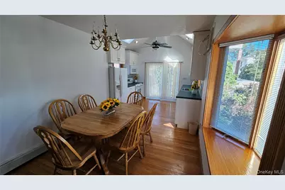 956 Hillside Boulevard, New Hyde Park, NY 11040 - Photo 2