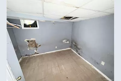 210 Dartmouth Street, Hempstead, NY 11550 - Photo 18