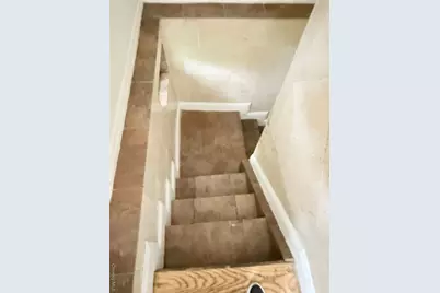 210 Dartmouth Street, Hempstead, NY 11550 - Photo 16