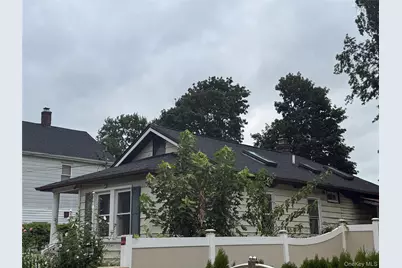 210 Dartmouth Street, Hempstead, NY 11550 - Photo 2