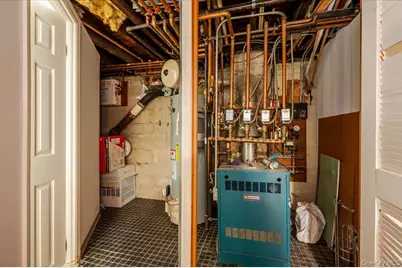 48 Davison #1st Floor, Rockville Centre, NY 11570 - Photo 22