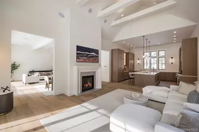 33 Harbor View Drive, East Hampton, NY 11937 - Photo 8