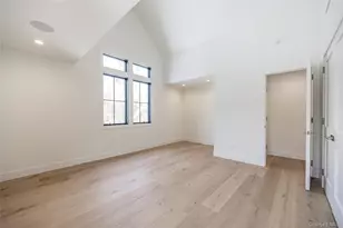 33 Harbor View Dr, East Hampton, NY 11937 - Photo 24