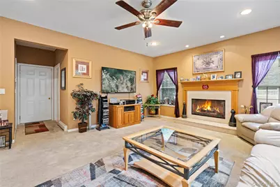 22 Southview Circle, Lake Grove, NY 11755 - Photo 22