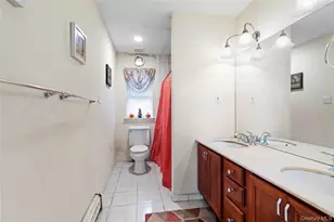 22 Southview Cir, Lake Grove, NY 11755 - Photo 32