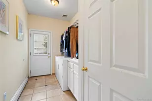 22 Southview Cir, Lake Grove, NY 11755 - Photo 26